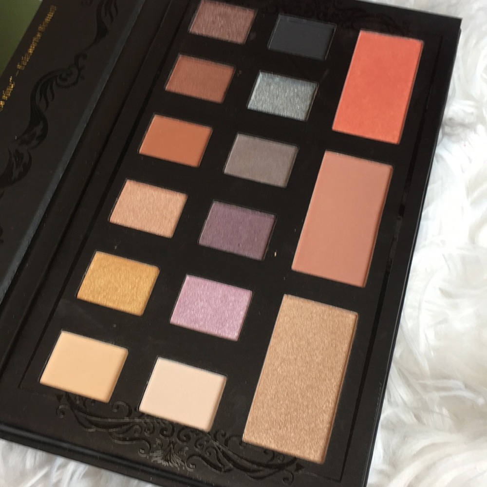 BH cosmetics palette